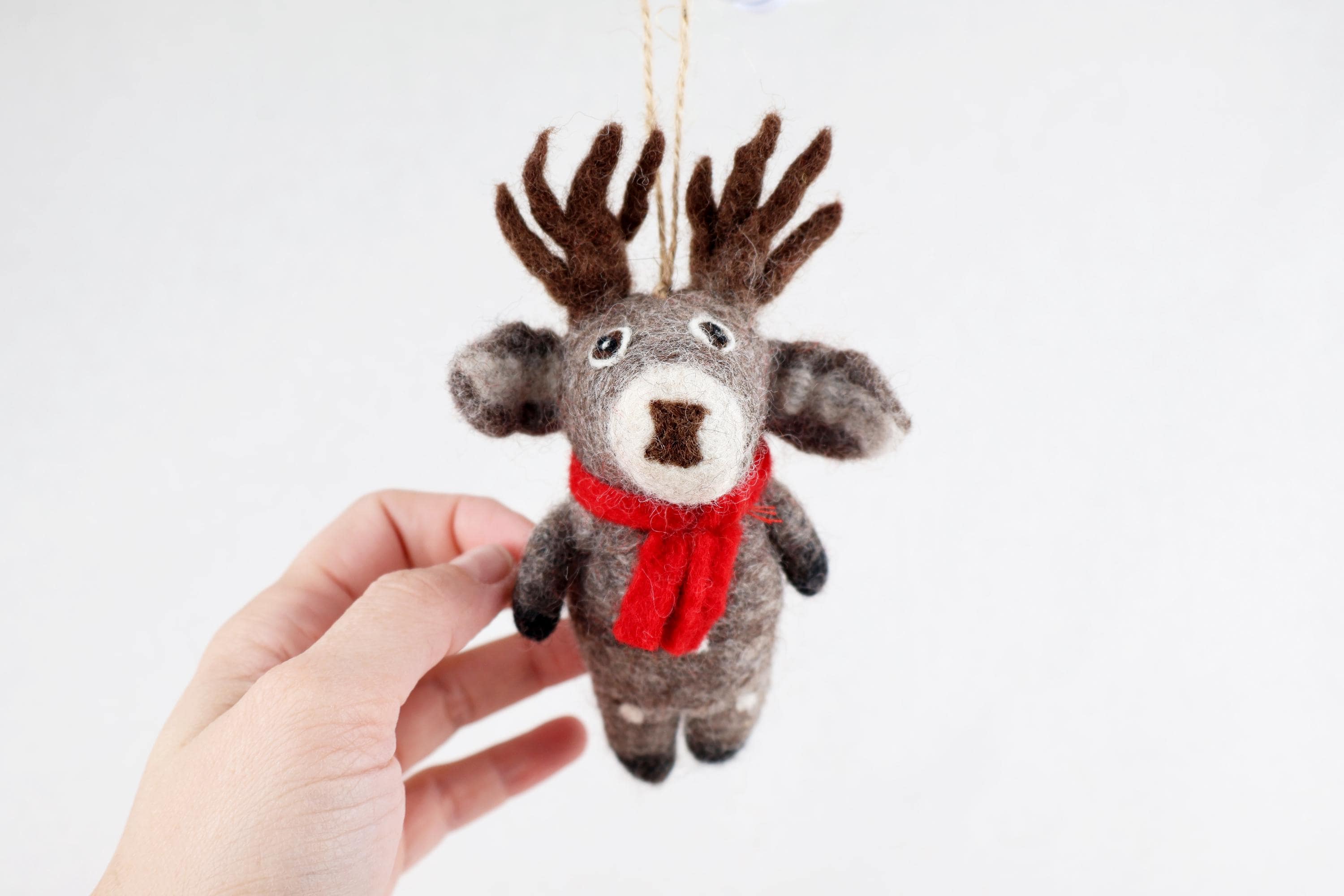 Weihnachtsanhänger Hirsch mit Schal I Christbaumschmuck I Weihnachtsdeko I Winter I Weihnachtsbaum I Hirsch aus Filz