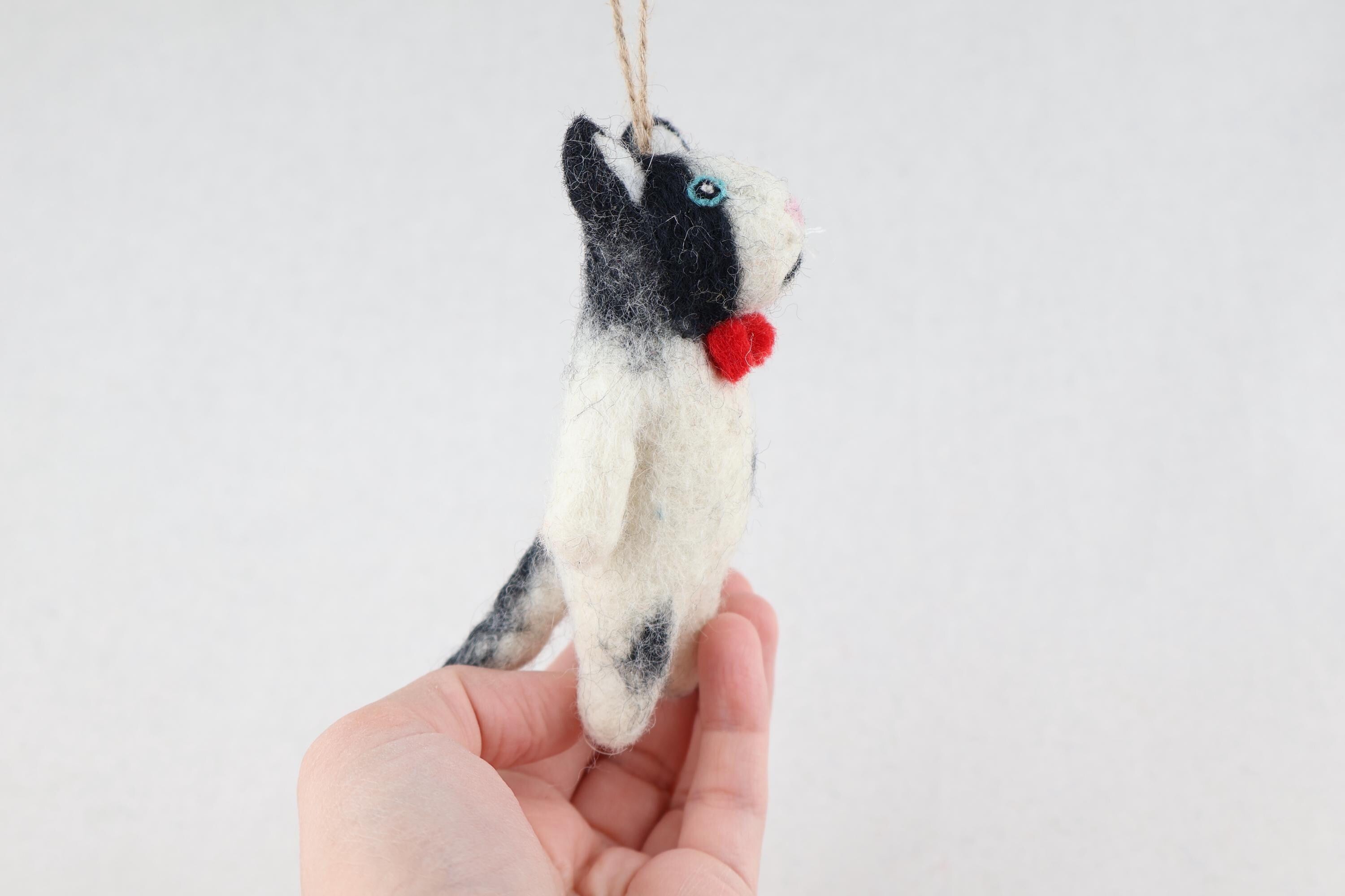 Weihnachtsanhänger Katze mit Fliege I Christbaumschmuck Weihnachtsdeko I Winter Weihnachtsbaum I Weihnachtskatze