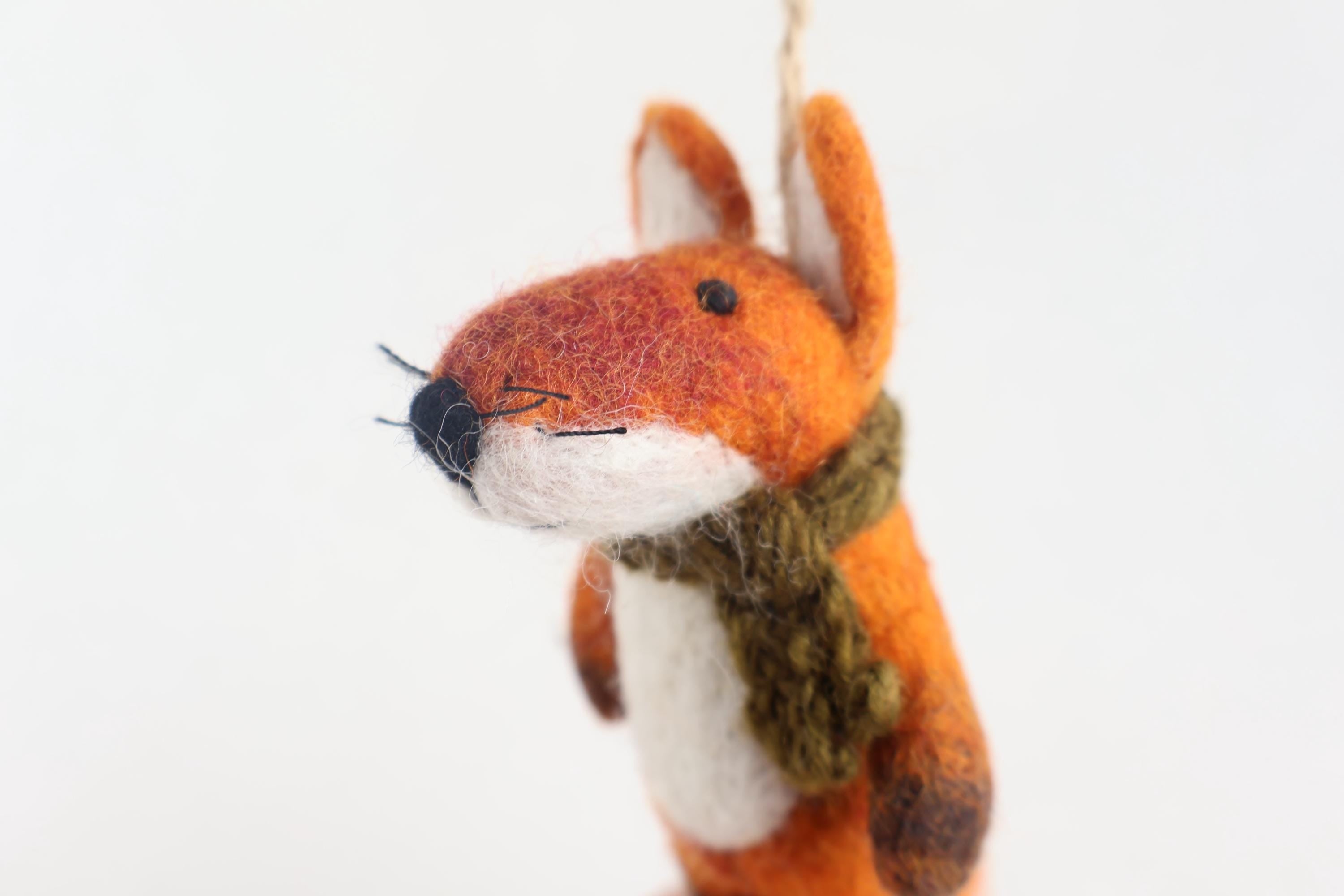 Weihnachtsanhänger Fuchs mit Schal I Christbaumschmuck I Weihnachtsdeko I Winter I Weihnachtsbaum I Fuchs aus Filz