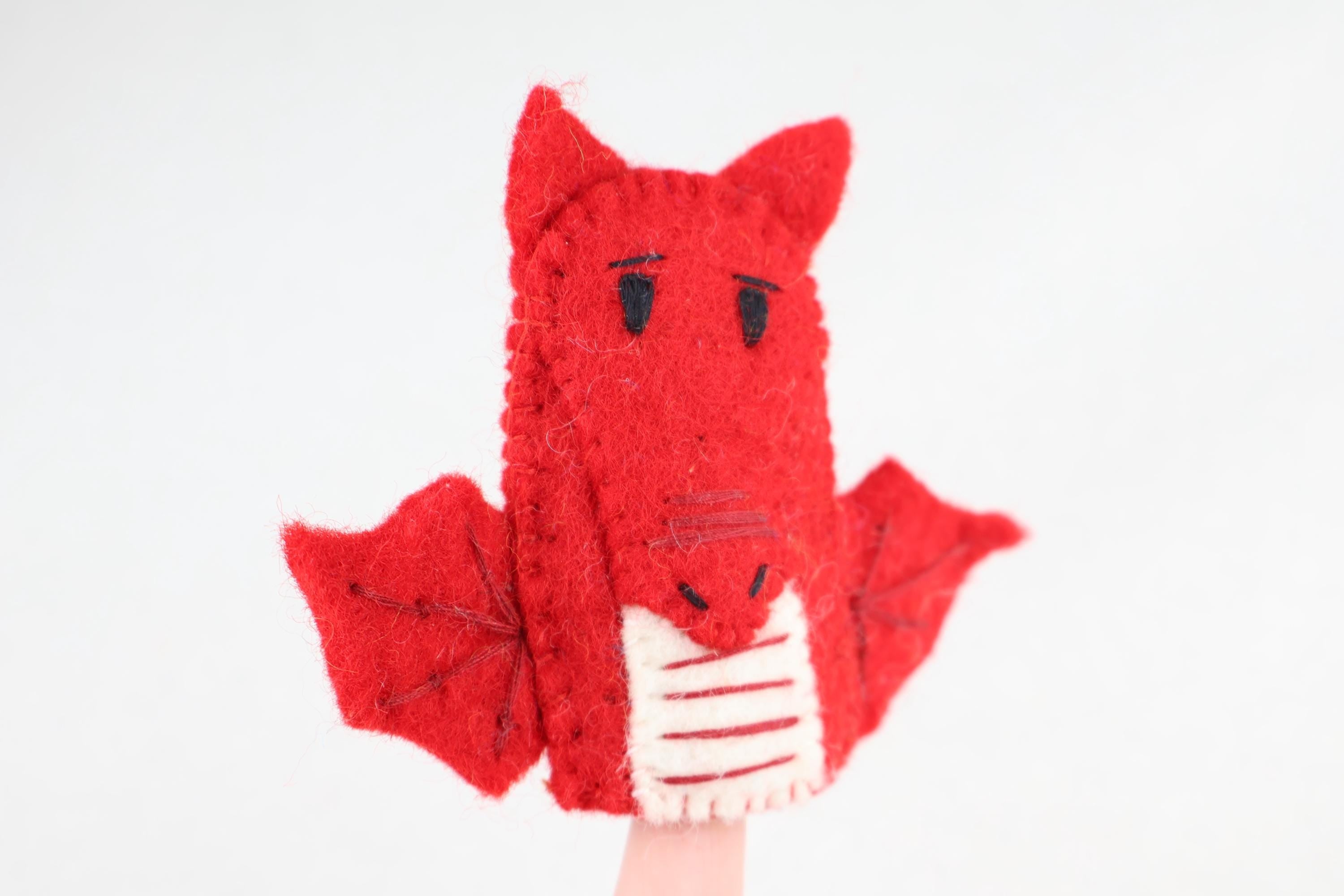 Fingerpuppe roter Drachen aus Filz I Spielzeug Montessori I Geschichten erzählen I bunte Fingerpuppe I Scharlachara