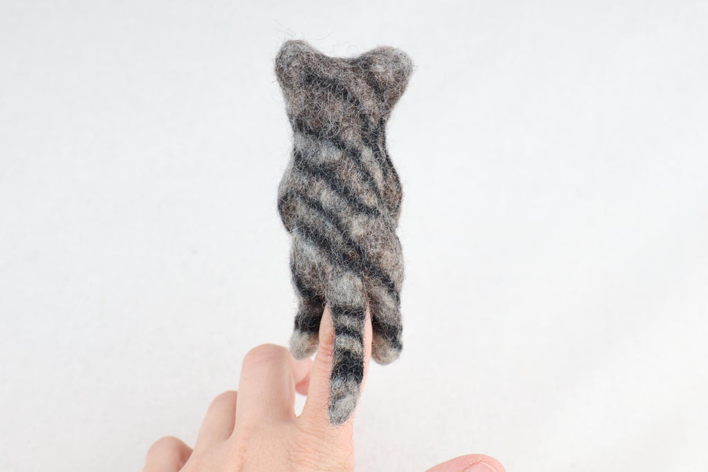 Niedliche Fingerpuppe Katze grau aus Filz I Fingerspiel I Bauernhoftier I Haustiere I Spielzeug Montessori I Geschichten erzählen I Katzen