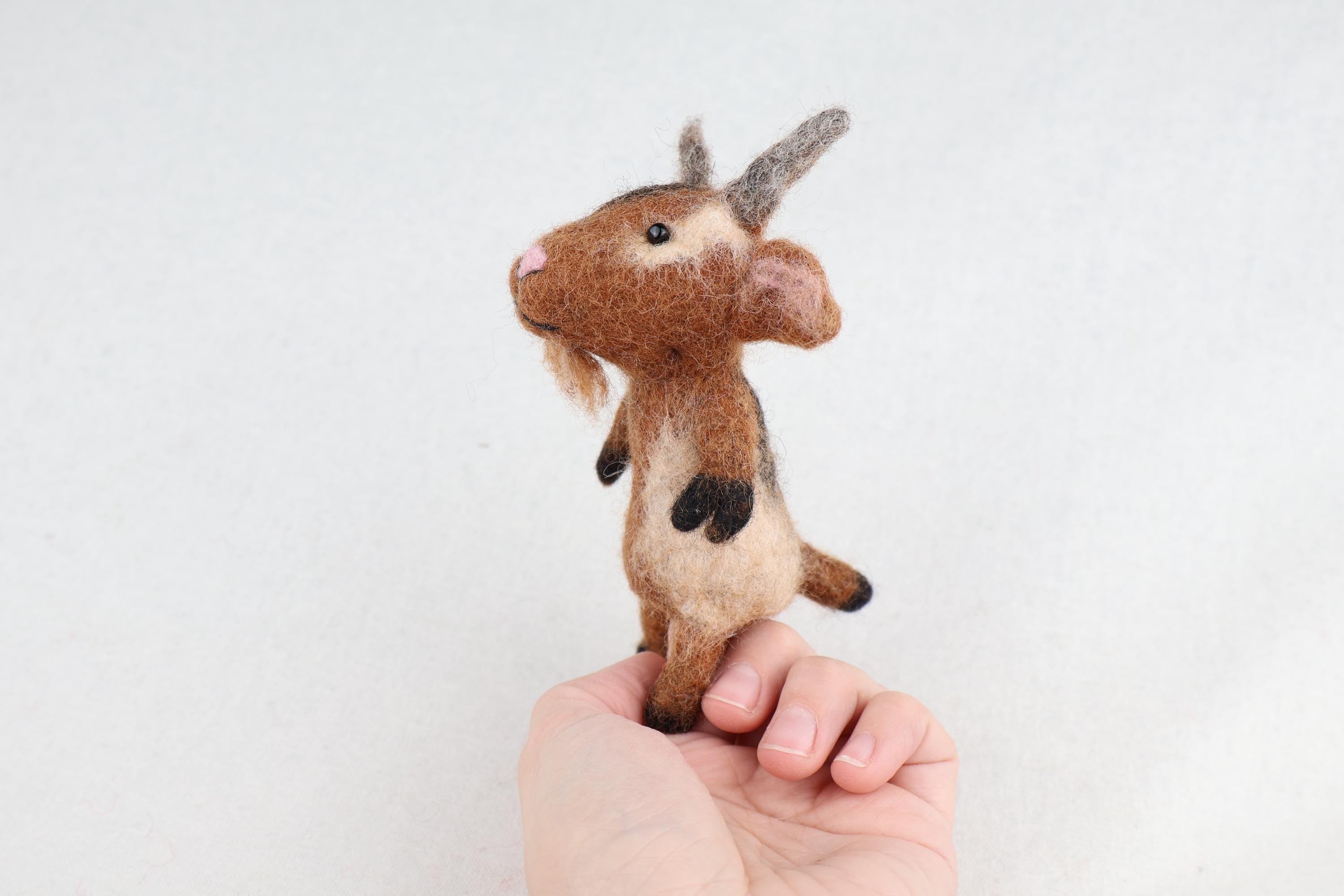 Fingerpuppe Ziege aus Filz I Fingerspiel I Bauernhoftier