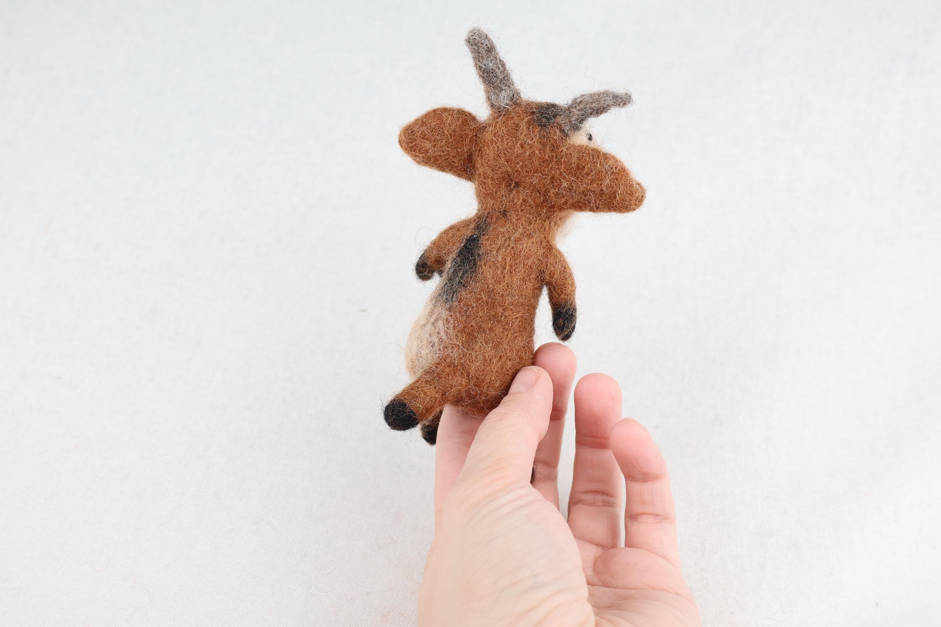 Fingerpuppe Ziege aus Filz I Fingerspiel I Bauernhoftier