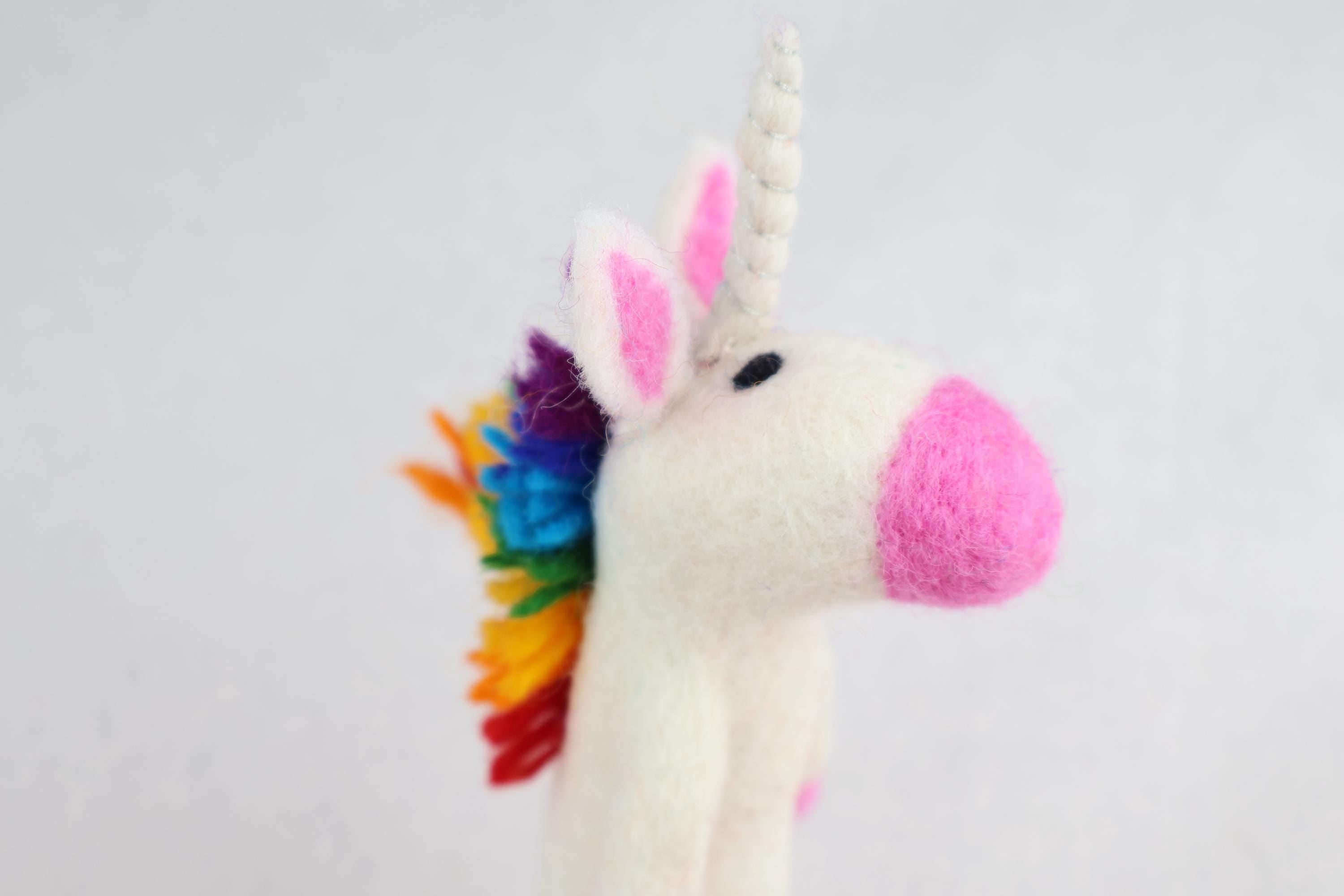 Niedliche Fingerpuppe Einhorn aus Filz I Fingerspiel I Pegasus I Spielzeug Montessori I Geschichten erzählen