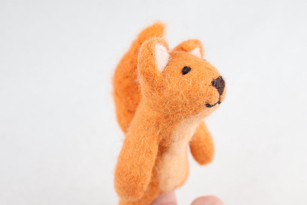 Niedliche Fingerpuppe Eichhörnchen aus Filz I Fingerspiel I Waldtiere I Eichhörnchen I Spielzeug Montessori I Geschichten erzählen
