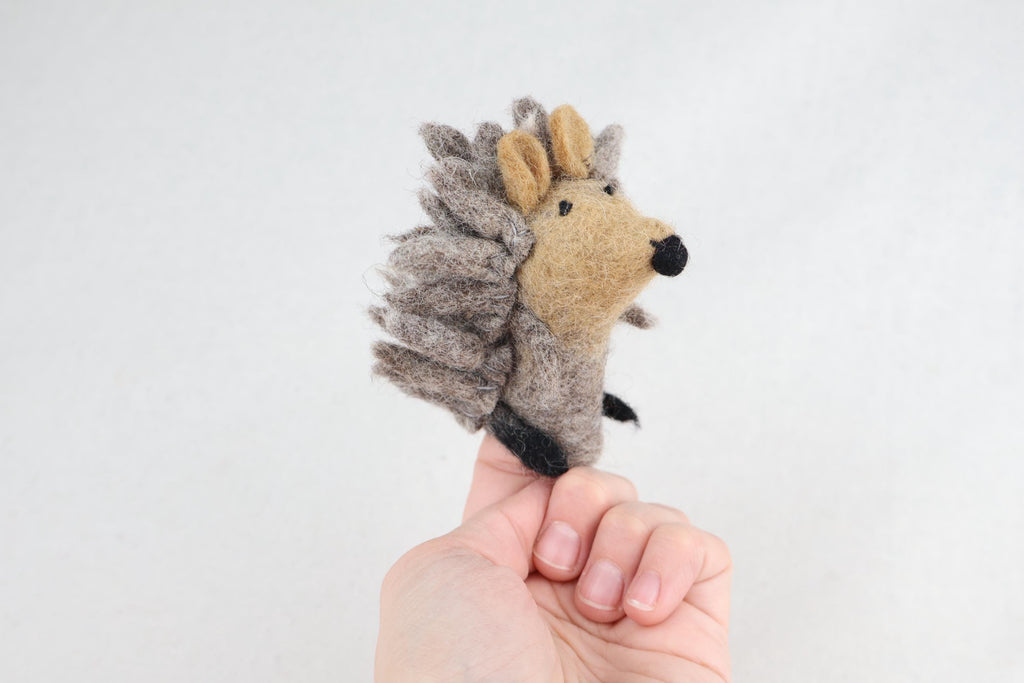 Niedliche Fingerpuppe Igel aus Filz I Fingerspiel I Waldtiere I heimische Tiere I Spielzeug Montessori I Geschichten erzählen