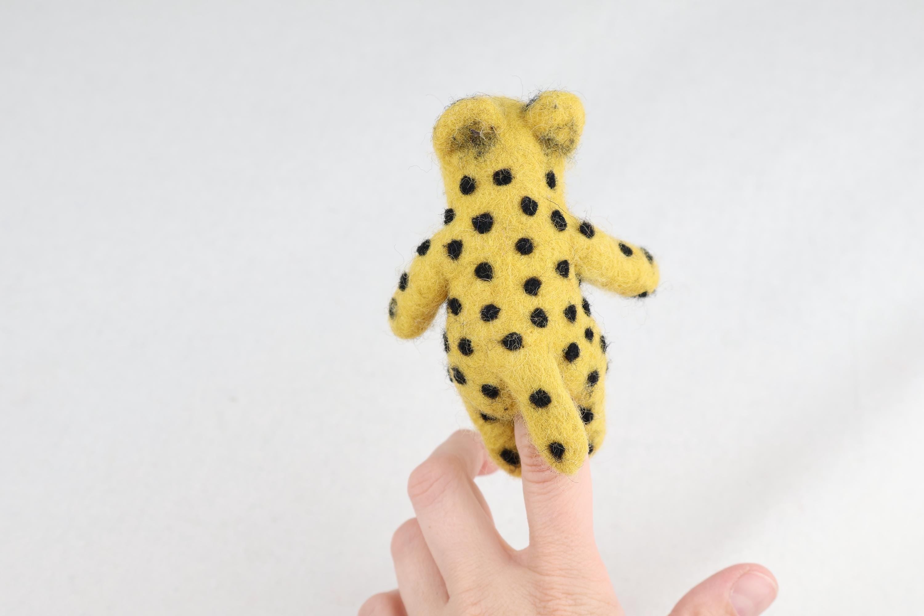 Niedliche Fingerpuppe Leopard aus Filz I Fingerspiel I Wildtiere I Spielzeug Montessori I Geschichten erzählen I Dschungel
