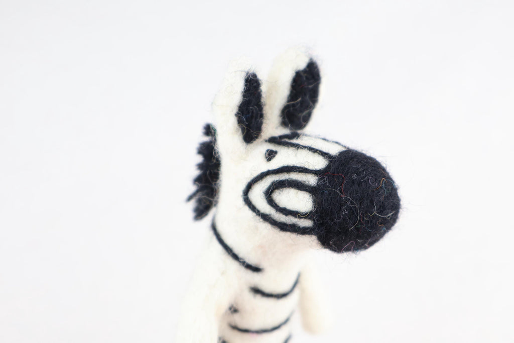 Niedliche Fingerpuppe Zebra aus Filz I Fingerspiel I Safari I Afrikanische Tiere I Spielzeug Montessori I Geschichten erzählen