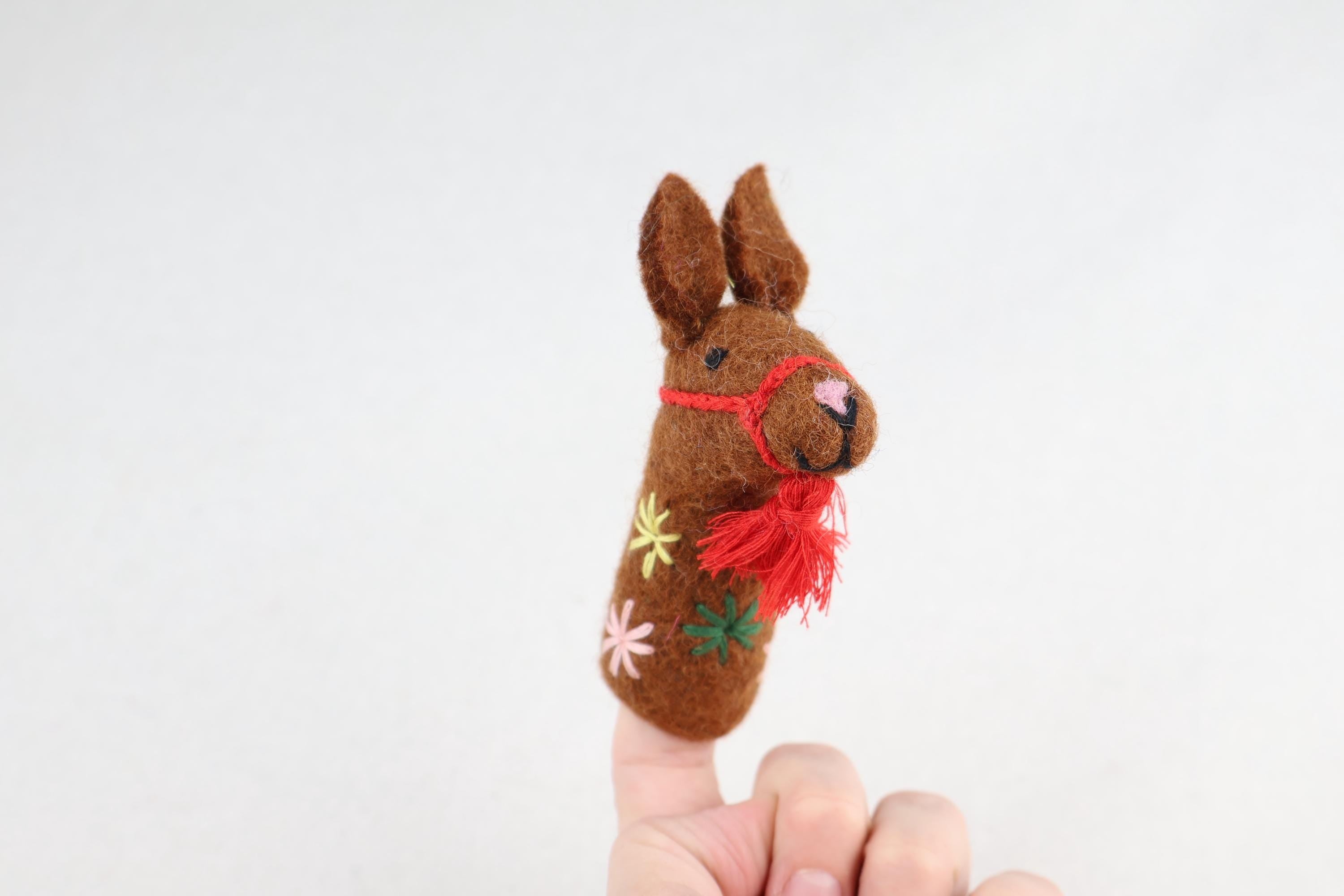 Niedliche Fingerpuppe Lama aus Filz I Fingerspiel I Spielzeug Montessori I Geschichten erzählen I Lama zum Spielen