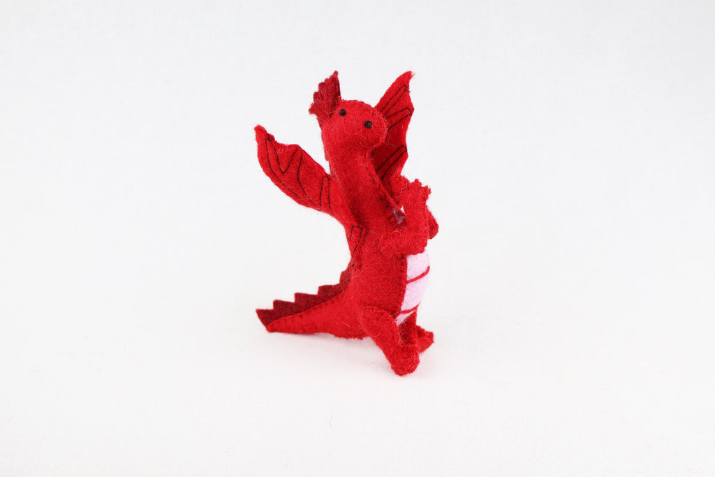 Roter Drache aus Filz I Spielzeug I Dekofigur I Dragon I handgemachtes Spielzeug I Filz Drache I Filz Figur I Drache Spiel