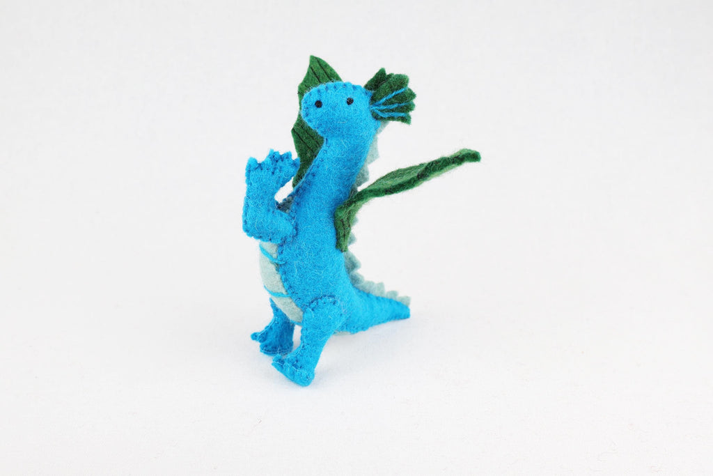 Türkiser Drache aus Filz I Spielzeug I Dekofigur I Dragon I handgemachtes Spielzeug I Filz Drache I Filz Figur I Drache Spiel