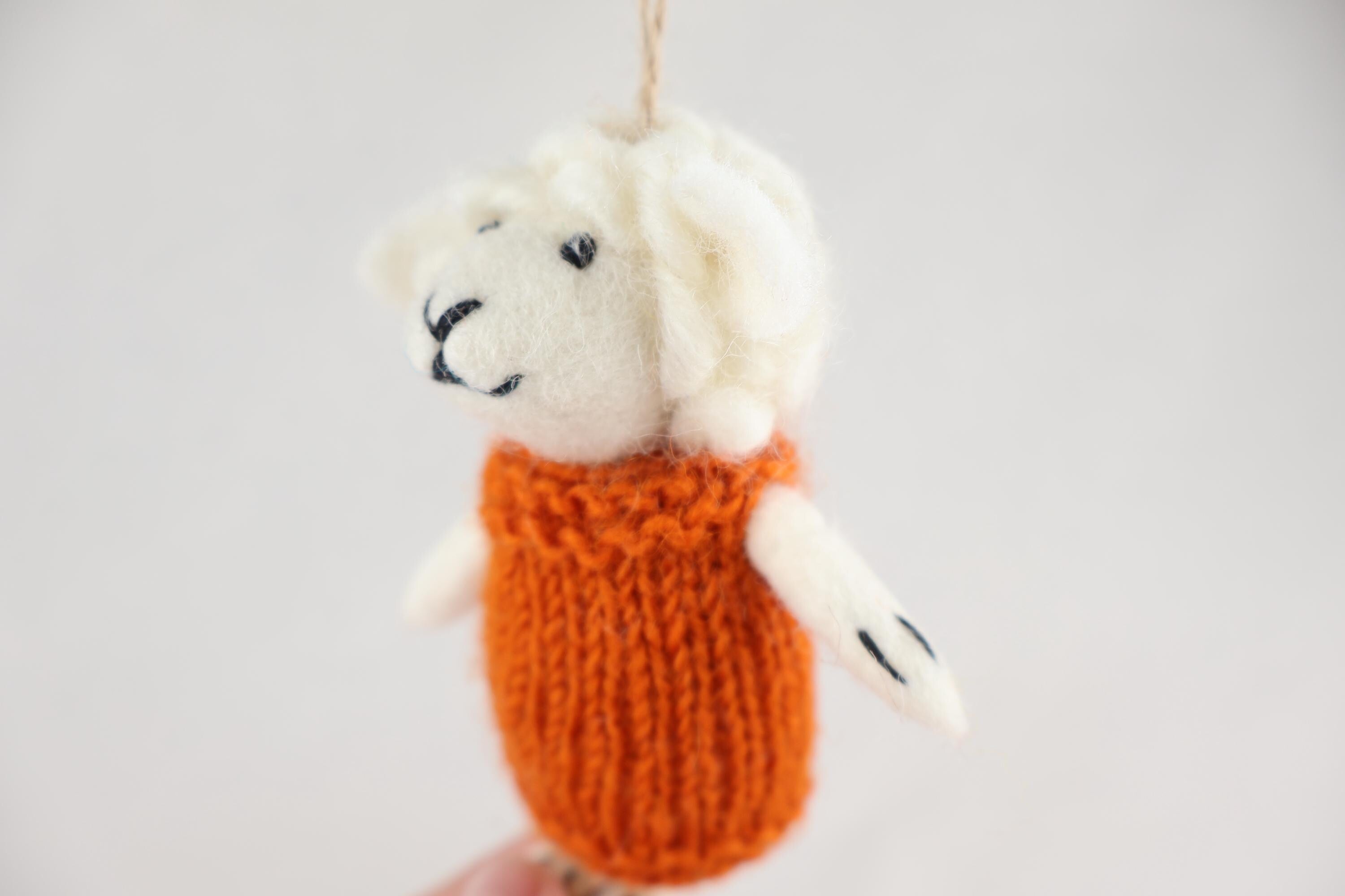 Weihnachtsanhänger Schaf in Pullover I Christbaumschmuck I Weihnachtsdeko I Winter Weihnachtsbaum I Weihnachtsschaf
