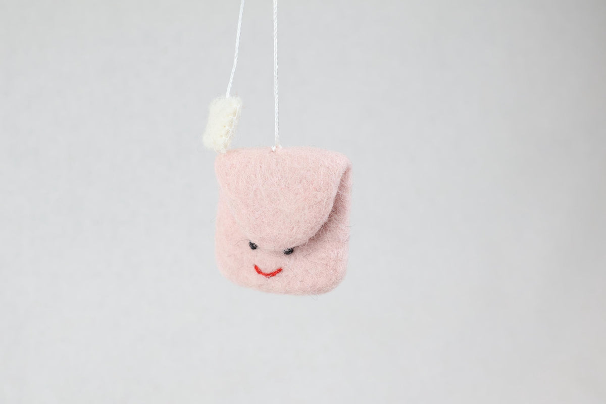 Teebeutel aus Filz | Weihnachtsanhänger & Geschenk für Teeliebhaber I Christbaumschmuck I Weihnachtsdeko I lustige Weihnachtsdeko