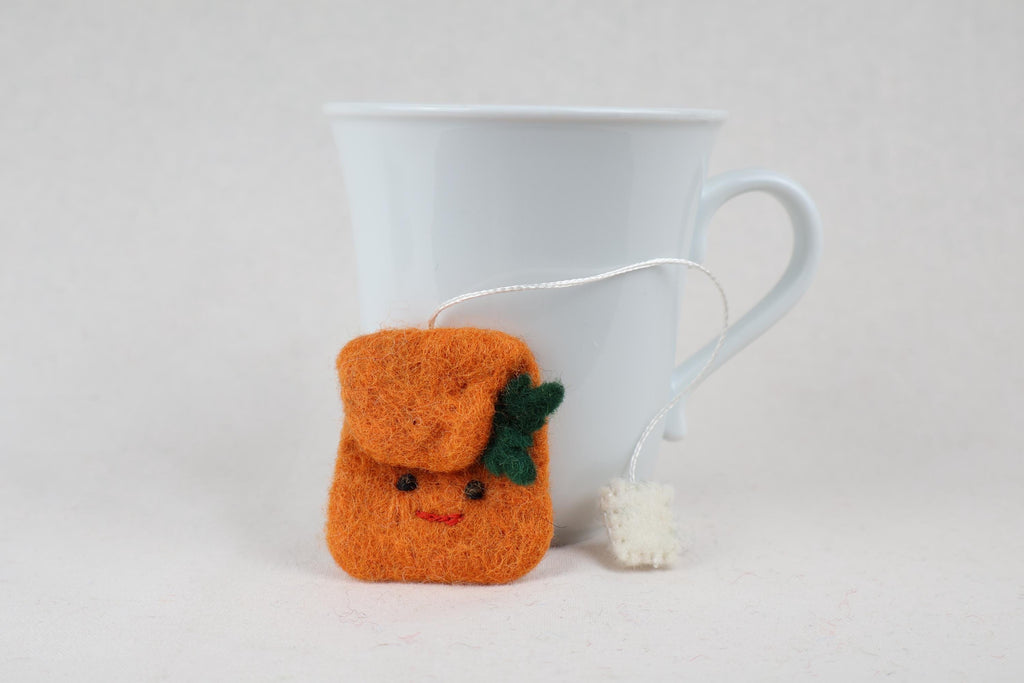 Teebeutel aus Filz | Weihnachtsanhänger & Geschenk für Teeliebhaber I Christbaumschmuck I Weihnachtsdeko I lustige Weihnachtsdeko