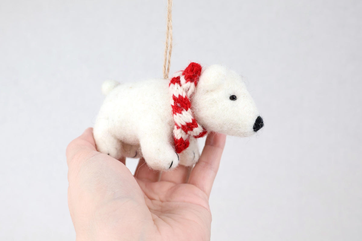 Weihnachtsanhänger Eisbär mit Strickschal I Filz Christbaumschmuck I Weihnachtsdeko