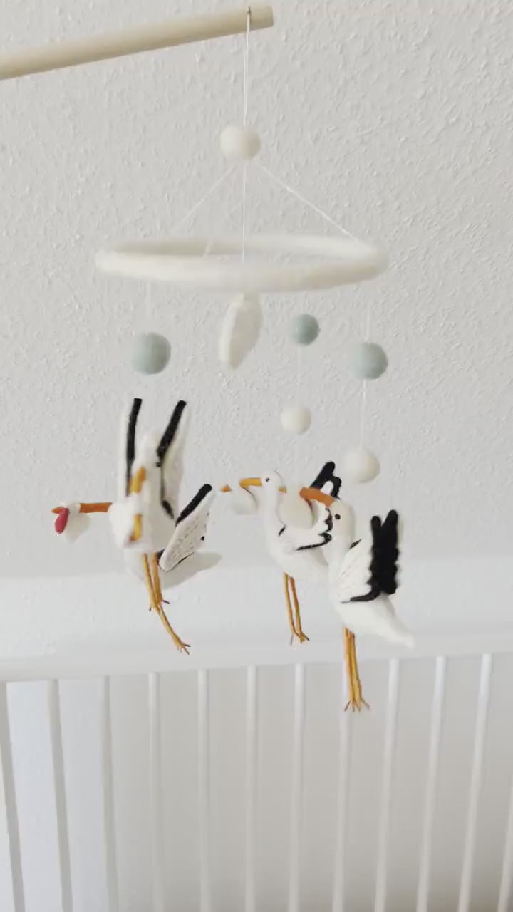 Storch Mobilé I Klapperstorch I Kinderzimmer Dekoration I Filz Deko I Babyzimmer I Geschenk zur Geburt I Babyshower I Babyausstattung
