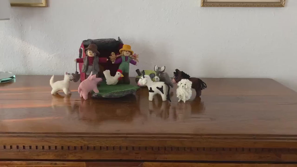 Bauernhof Reisespiel aus Filz, handgemachte Bauernhoftiere Montessori Kindergarten