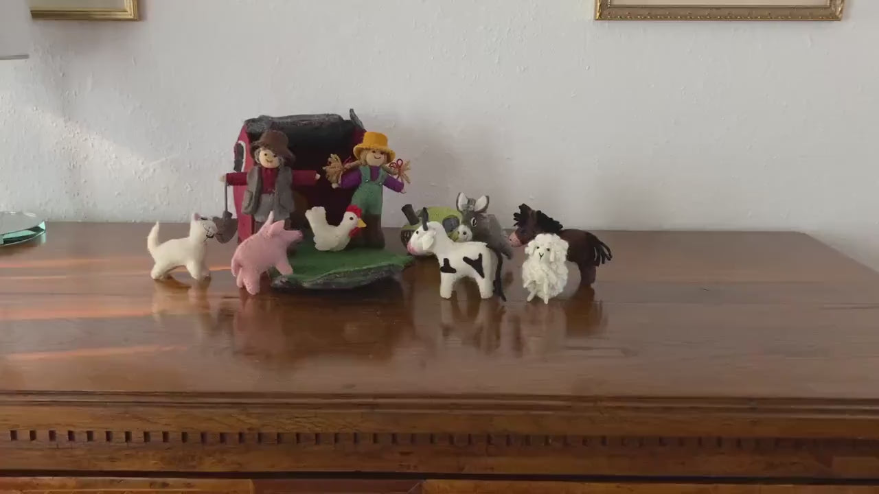 Bauernhof Reisespiel aus Filz, handgemachte Bauernhoftiere Montessori Kindergarten